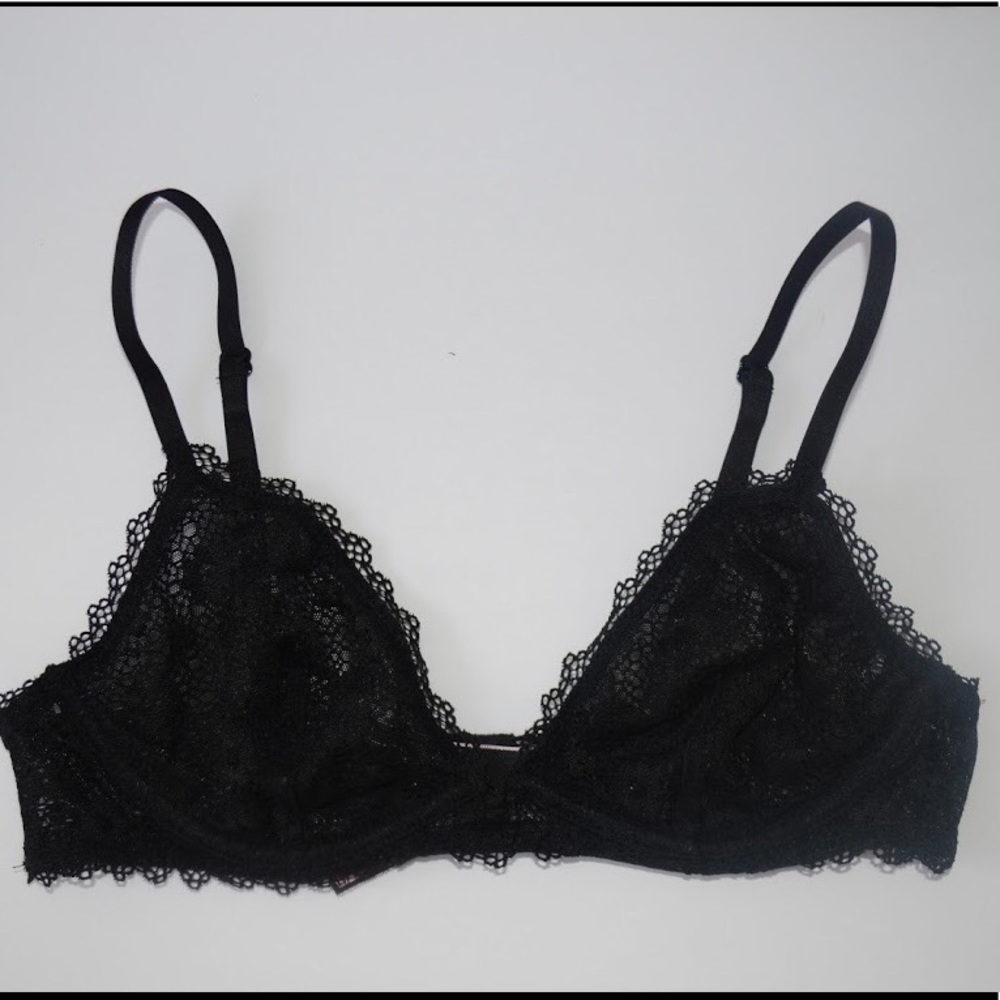 Black bralette